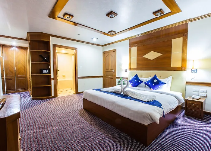 Oyo 796 Paradise Sukhumvit 酒店 曼谷