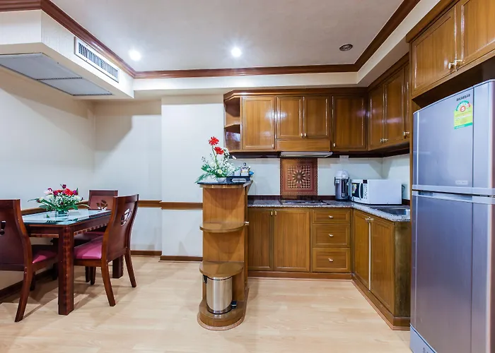 Oyo 796 Paradise Sukhumvit 酒店 曼谷